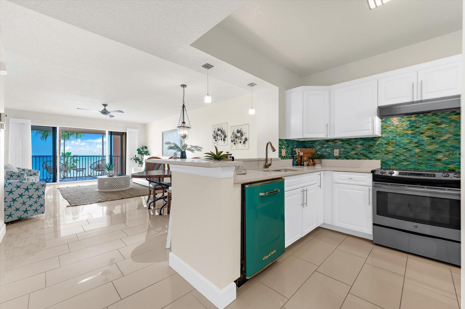 16500 GULF BLVD #352, NORTH REDINGTON BEACH, FL, 33708