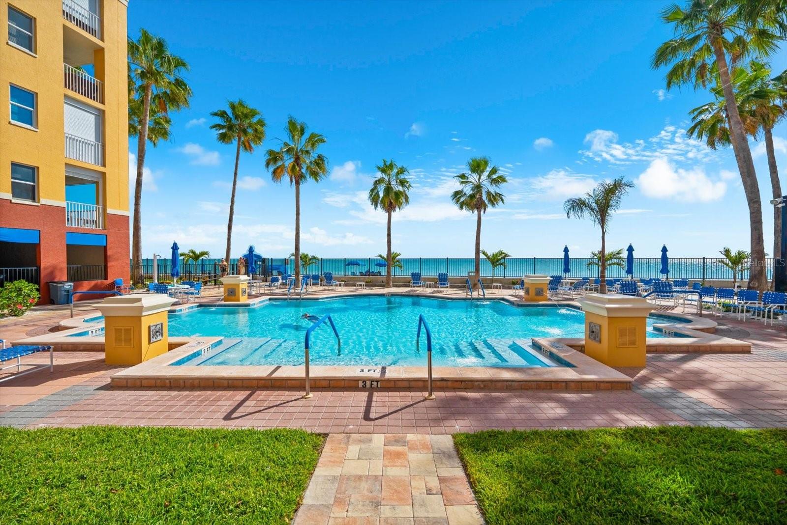 16500 GULF BLVD #352, NORTH REDINGTON BEACH, FL, 33708