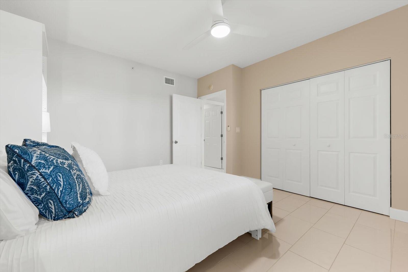 16500 GULF BLVD #352, NORTH REDINGTON BEACH, FL, 33708