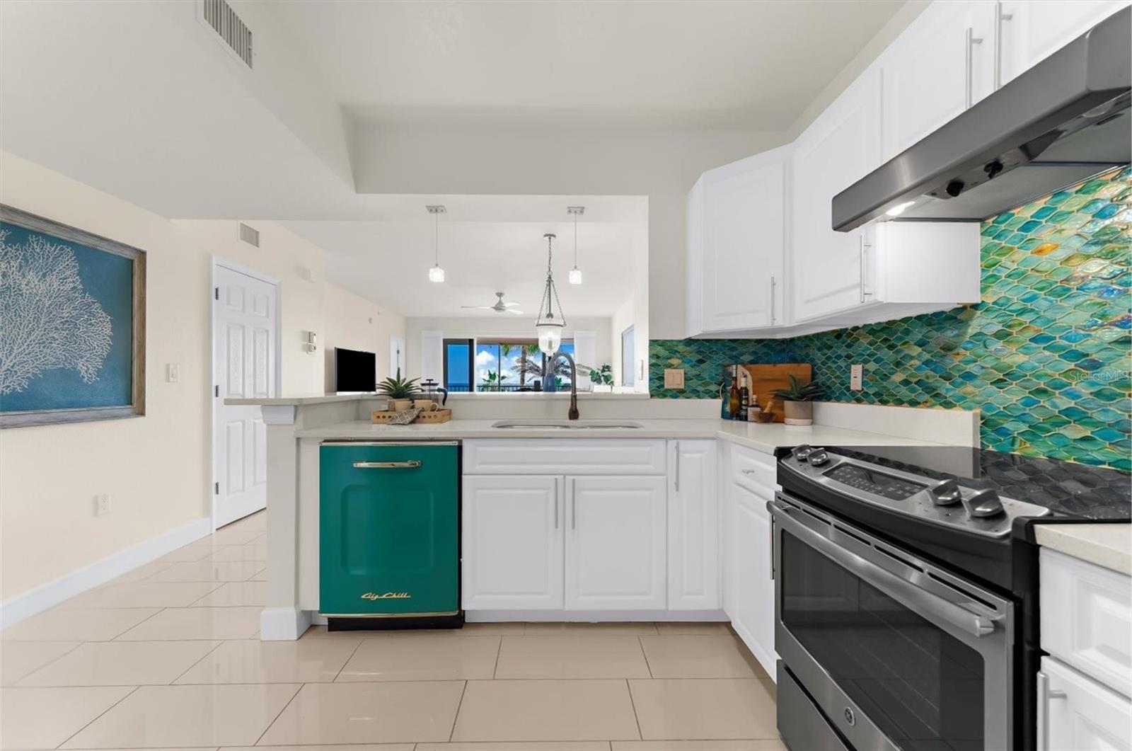 16500 GULF BLVD #352, NORTH REDINGTON BEACH, FL, 33708