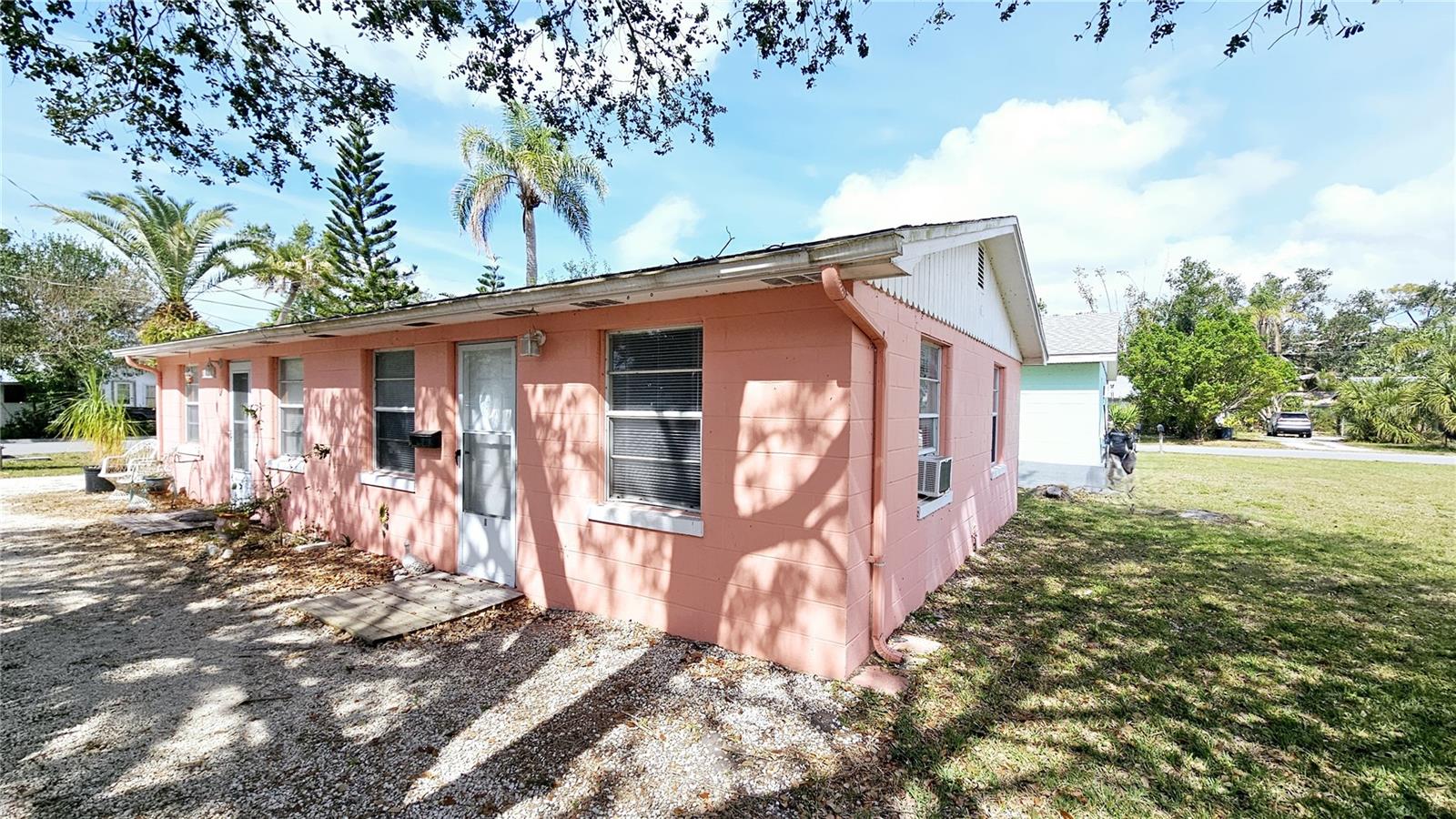 19 N MANGO ST #B, ENGLEWOOD, FL, 34223