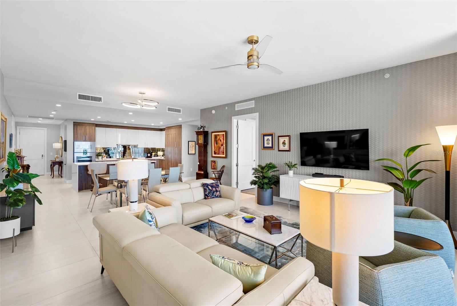 2103 BAYSHORE BLVD #703, TAMPA, FL, 33606