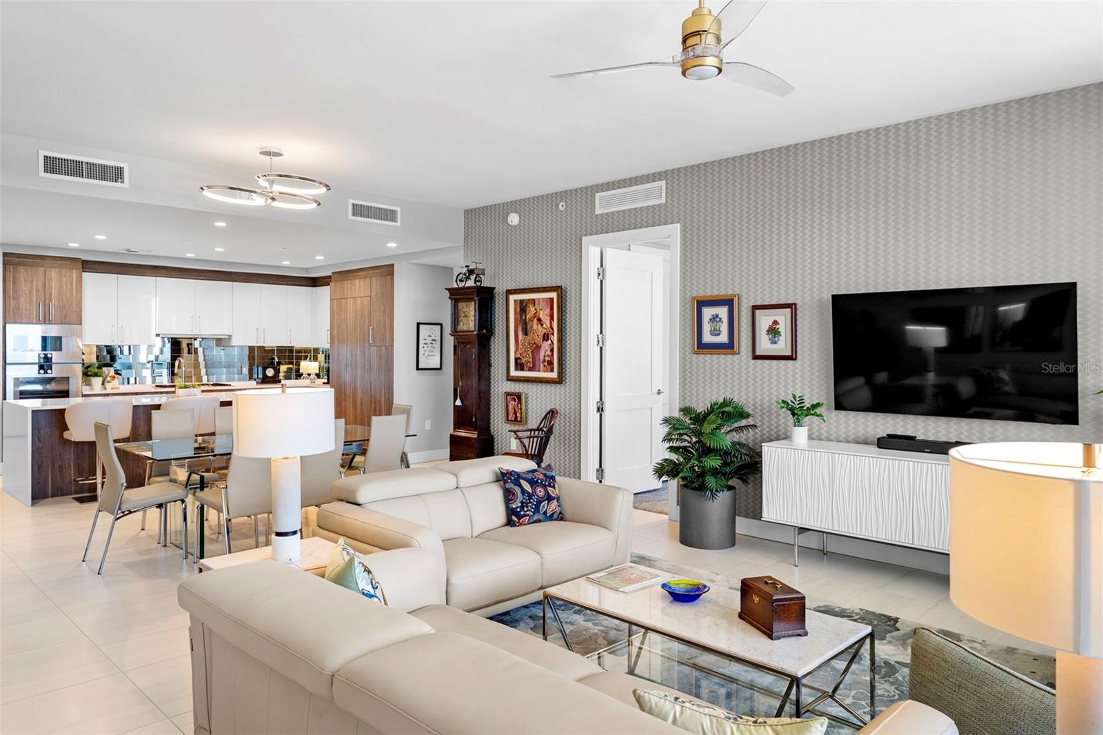 2103 BAYSHORE BLVD #703, TAMPA, FL, 33606