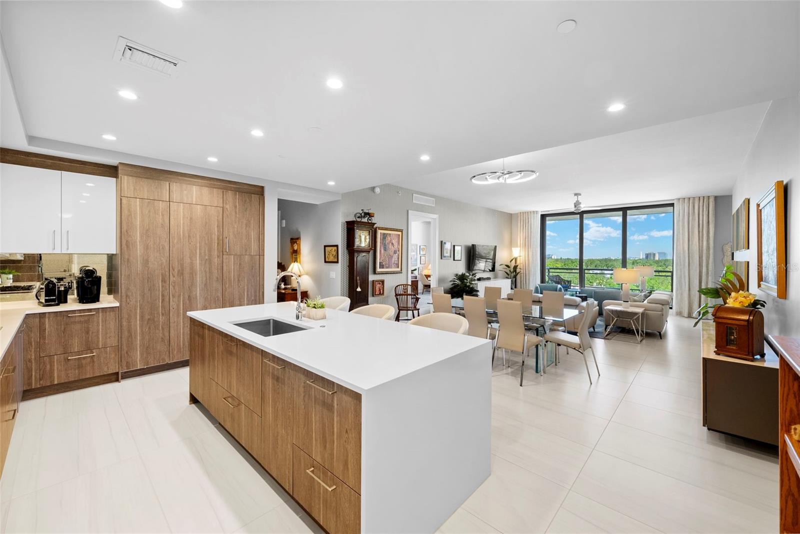 2103 BAYSHORE BLVD #703, TAMPA, FL, 33606