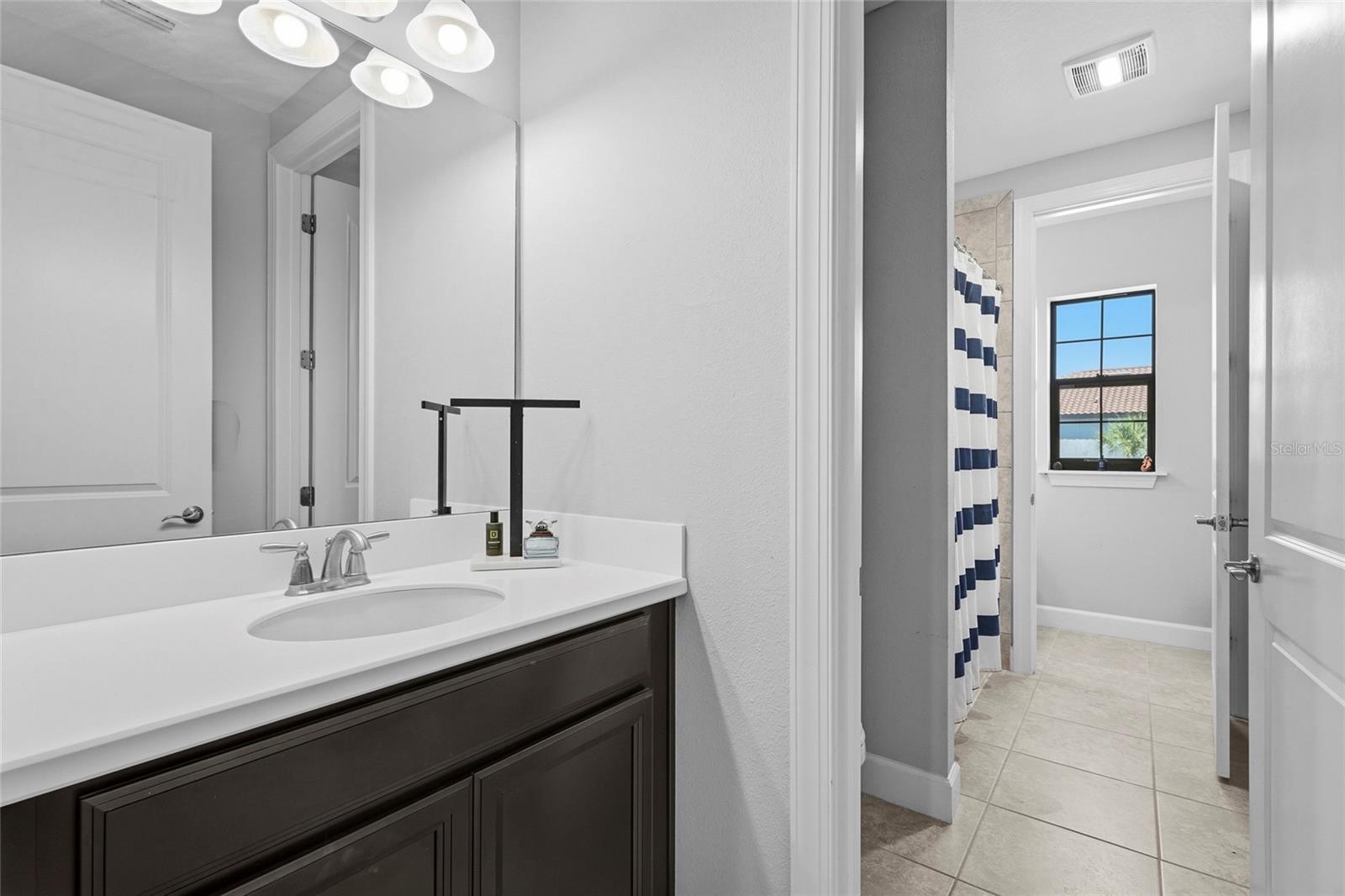 5301 GREENBROOK DR, SARASOTA, FL, 34238