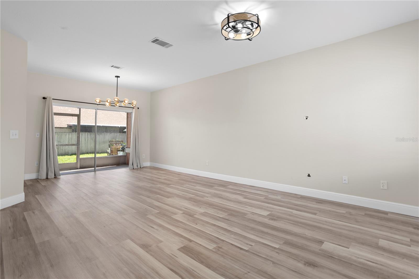 832 MONOPOLY CT, ORLANDO, FL, 32824