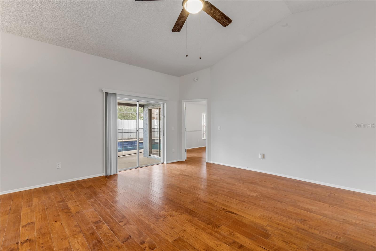 1517 CRAWFORD DR, APOPKA, FL, 32703