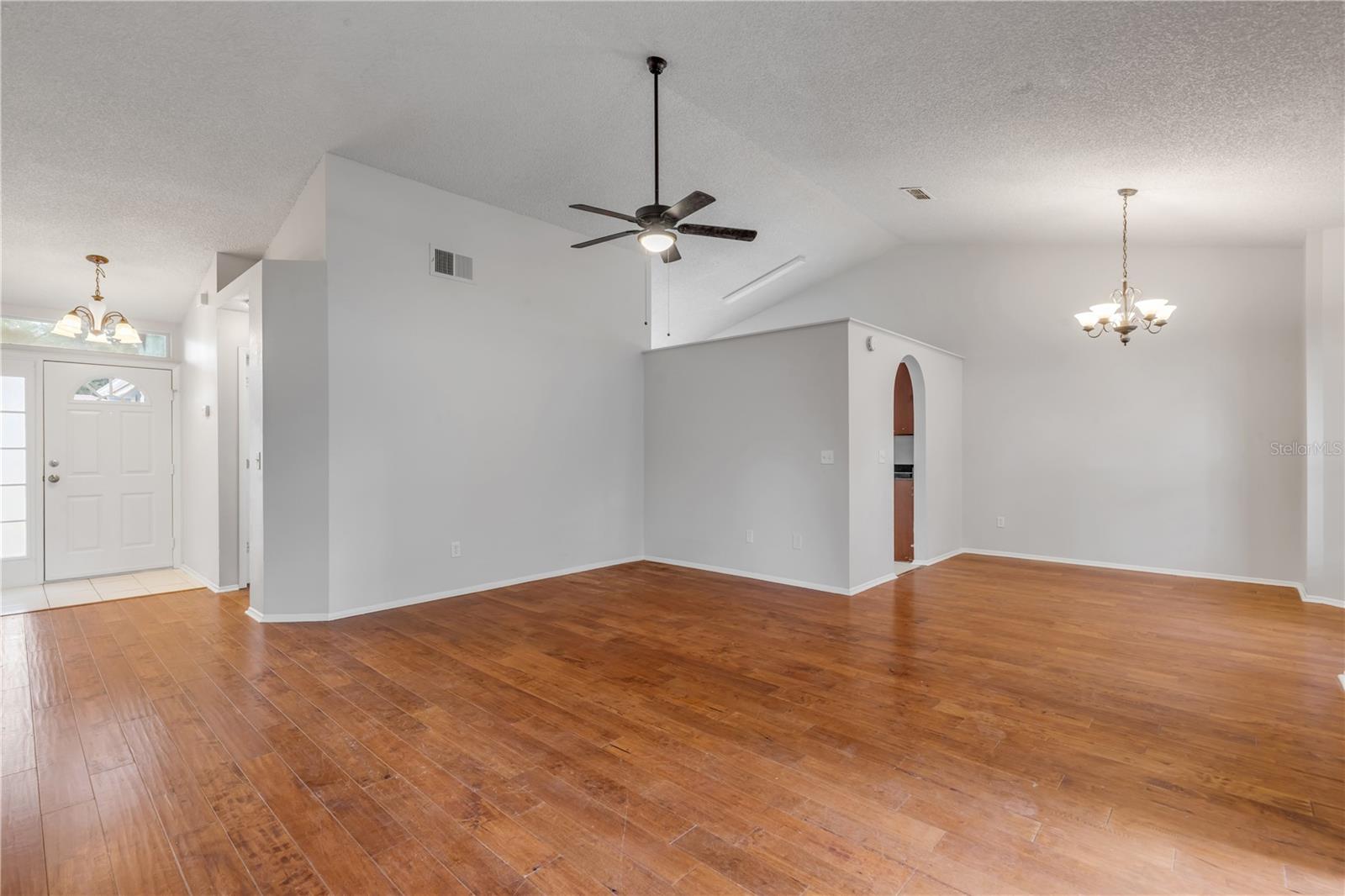 1517 CRAWFORD DR, APOPKA, FL, 32703