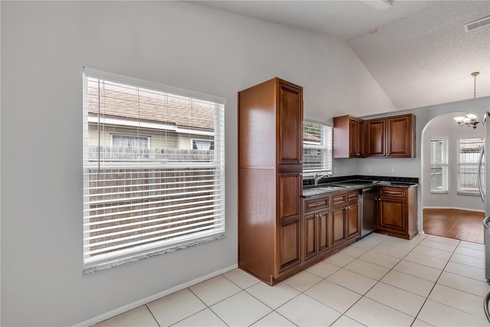 1517 CRAWFORD DR, APOPKA, FL, 32703