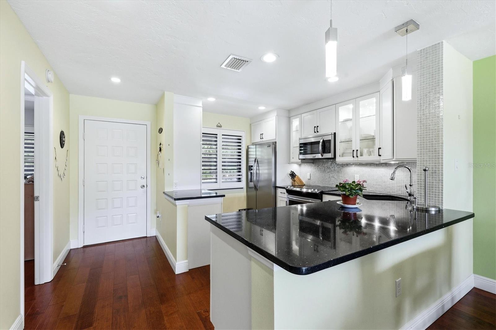 5186 LAKE VILLAGE DR #90, SARASOTA, FL, 34235