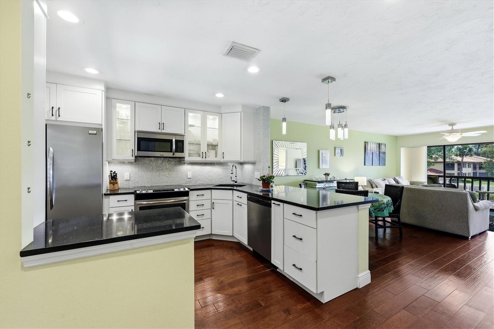5186 LAKE VILLAGE DR #90, SARASOTA, FL, 34235