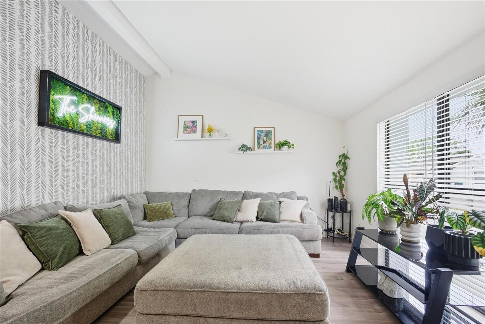 7507 WOODLAND OAKS CT, TAMPA, FL, 33615