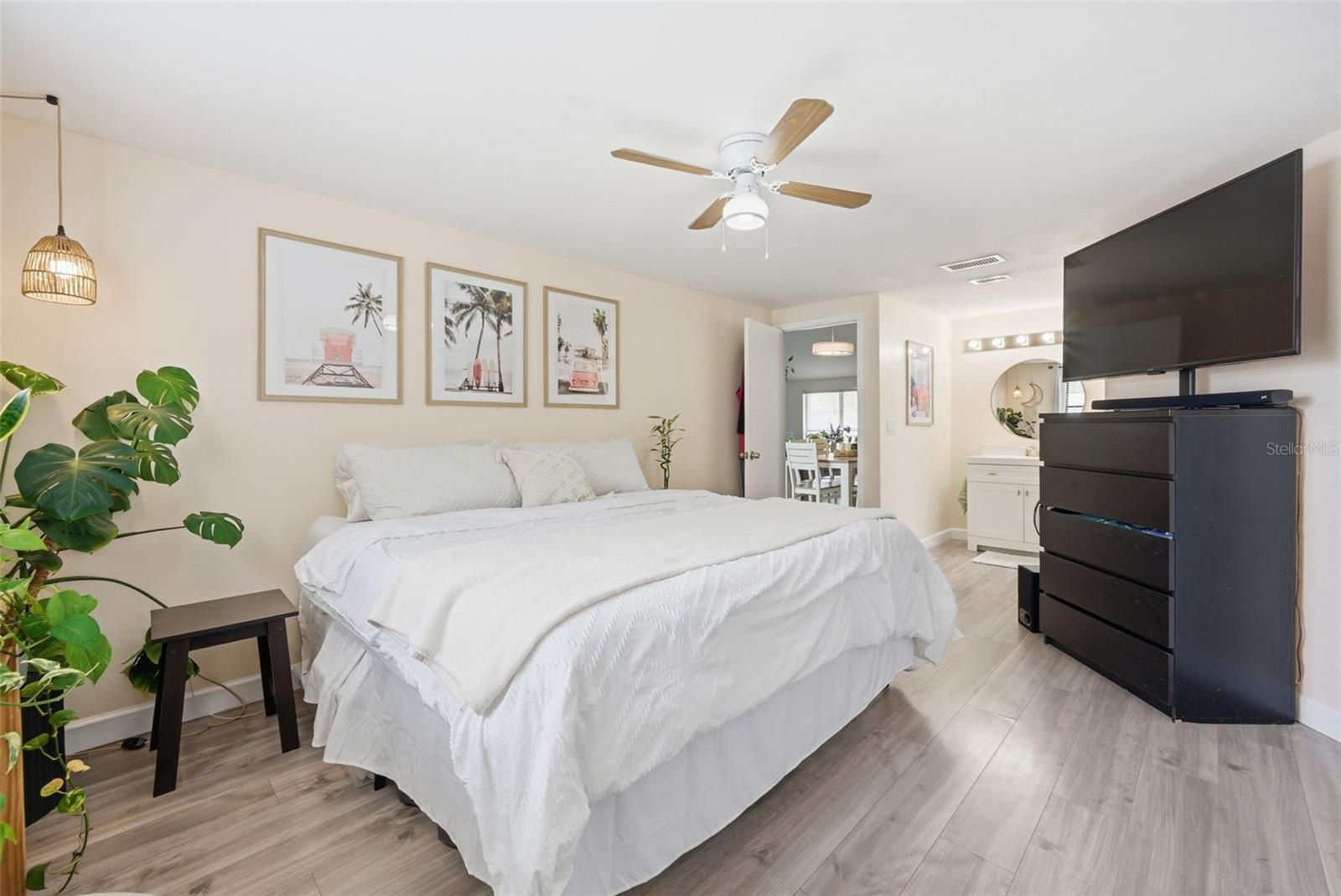 7507 WOODLAND OAKS CT, TAMPA, FL, 33615