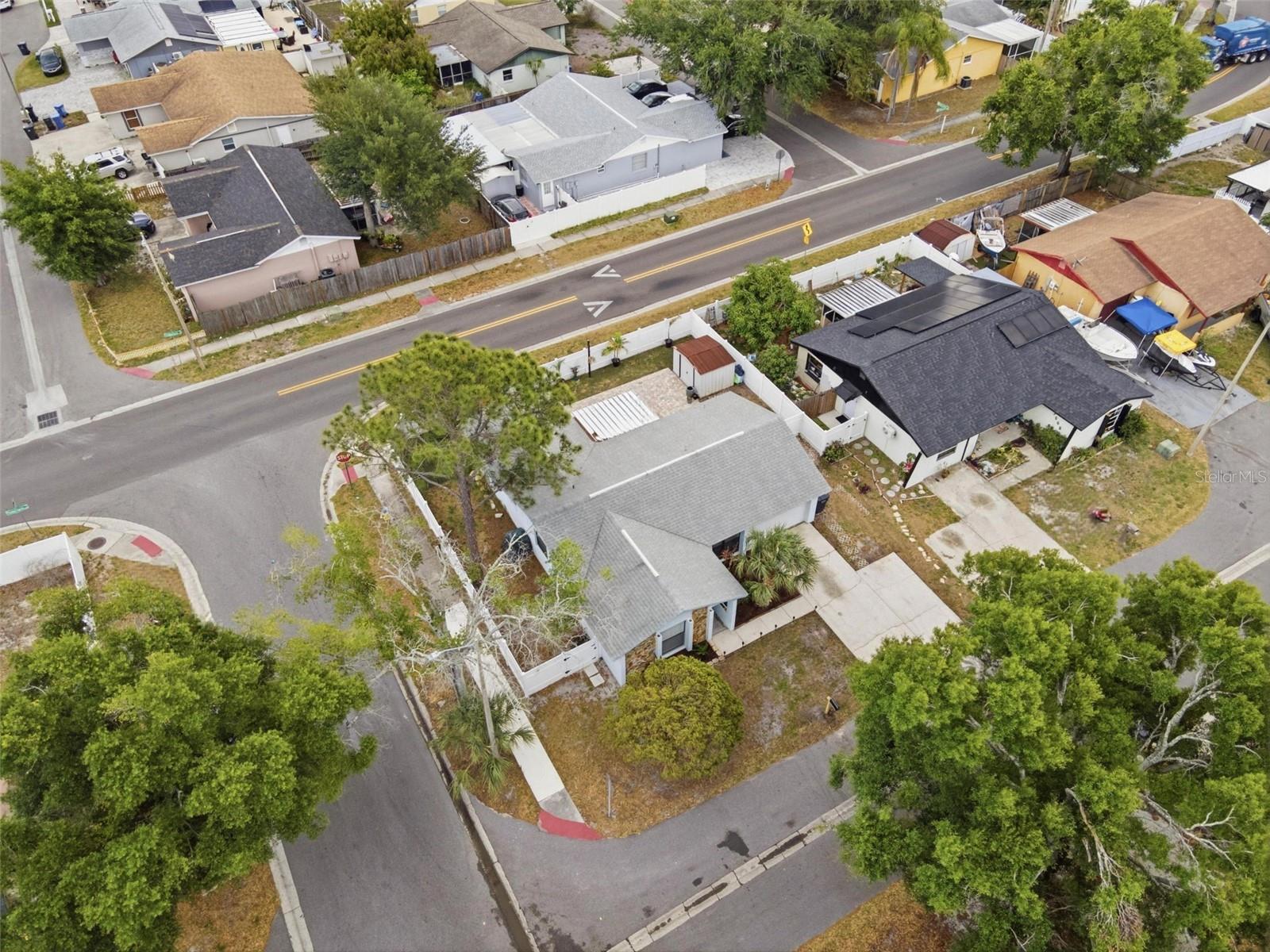 7507 WOODLAND OAKS CT, TAMPA, FL, 33615