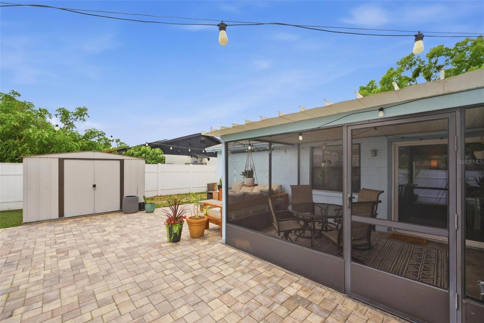 7507 WOODLAND OAKS CT, TAMPA, FL, 33615