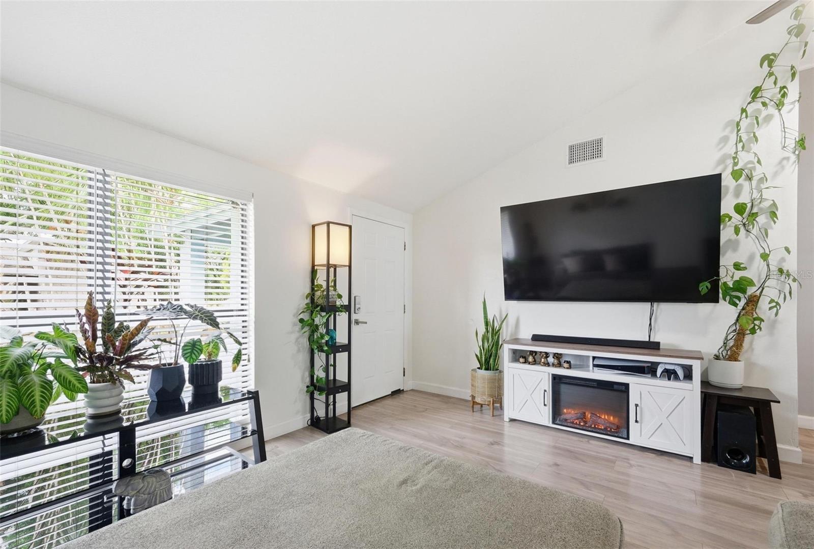 7507 WOODLAND OAKS CT, TAMPA, FL, 33615