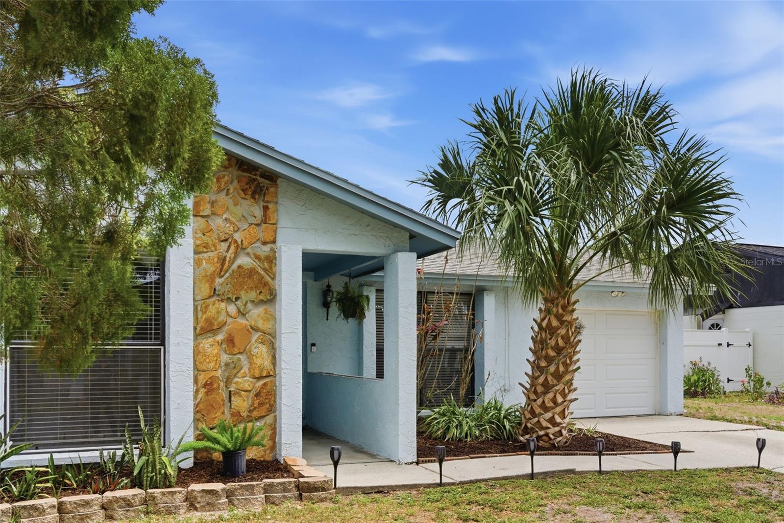 7507 WOODLAND OAKS CT, TAMPA, FL, 33615