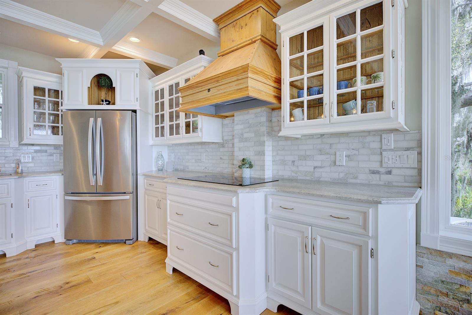 424 LAKE MIRROR DR, LAKE PLACID, FL, 33852