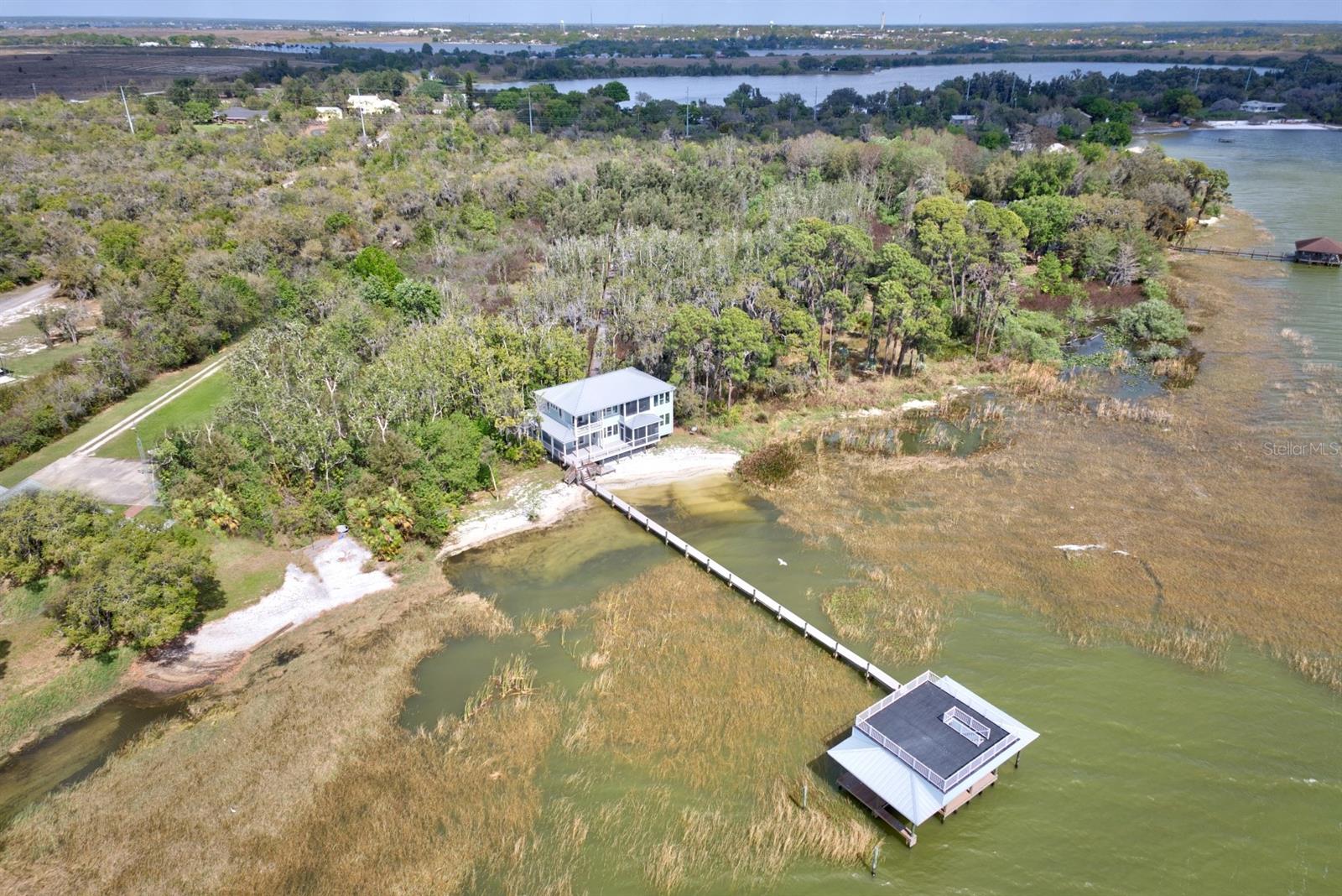 424 LAKE MIRROR DR, LAKE PLACID, FL, 33852