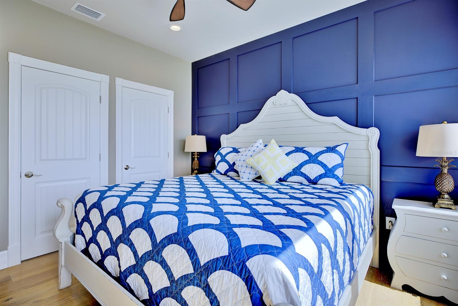 424 LAKE MIRROR DR, LAKE PLACID, FL, 33852