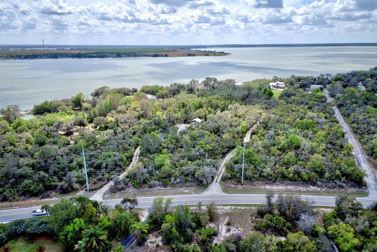 424 LAKE MIRROR DR, LAKE PLACID, FL, 33852