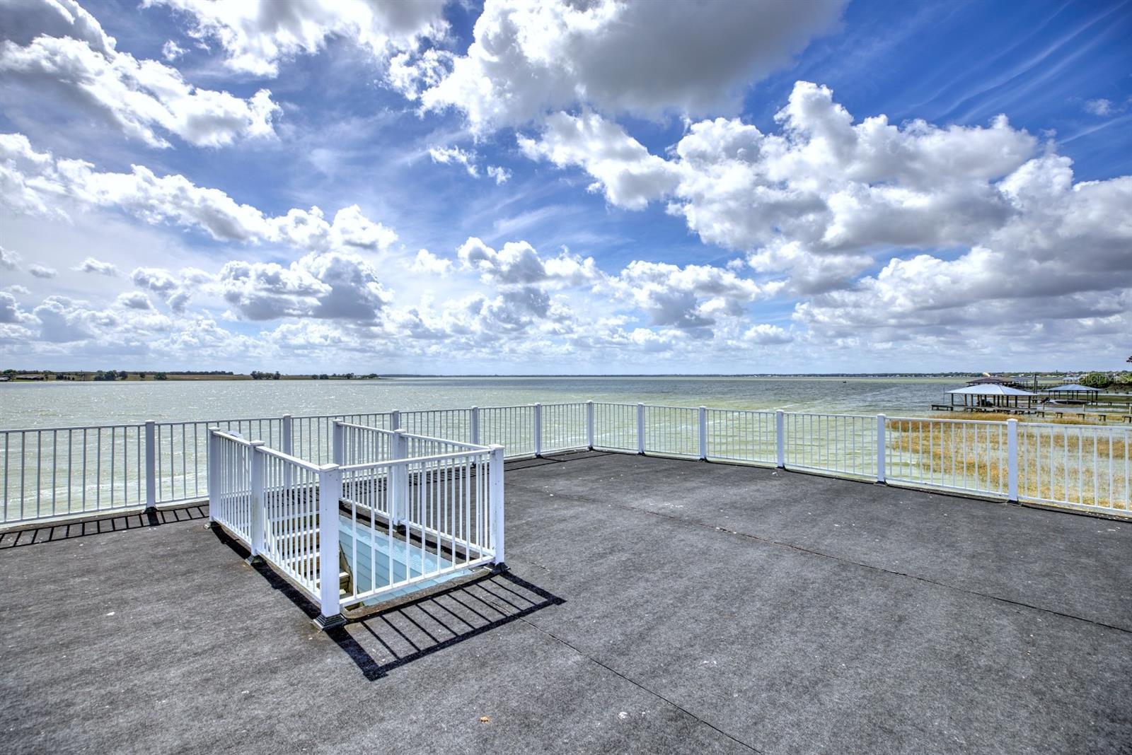 424 LAKE MIRROR DR, LAKE PLACID, FL, 33852