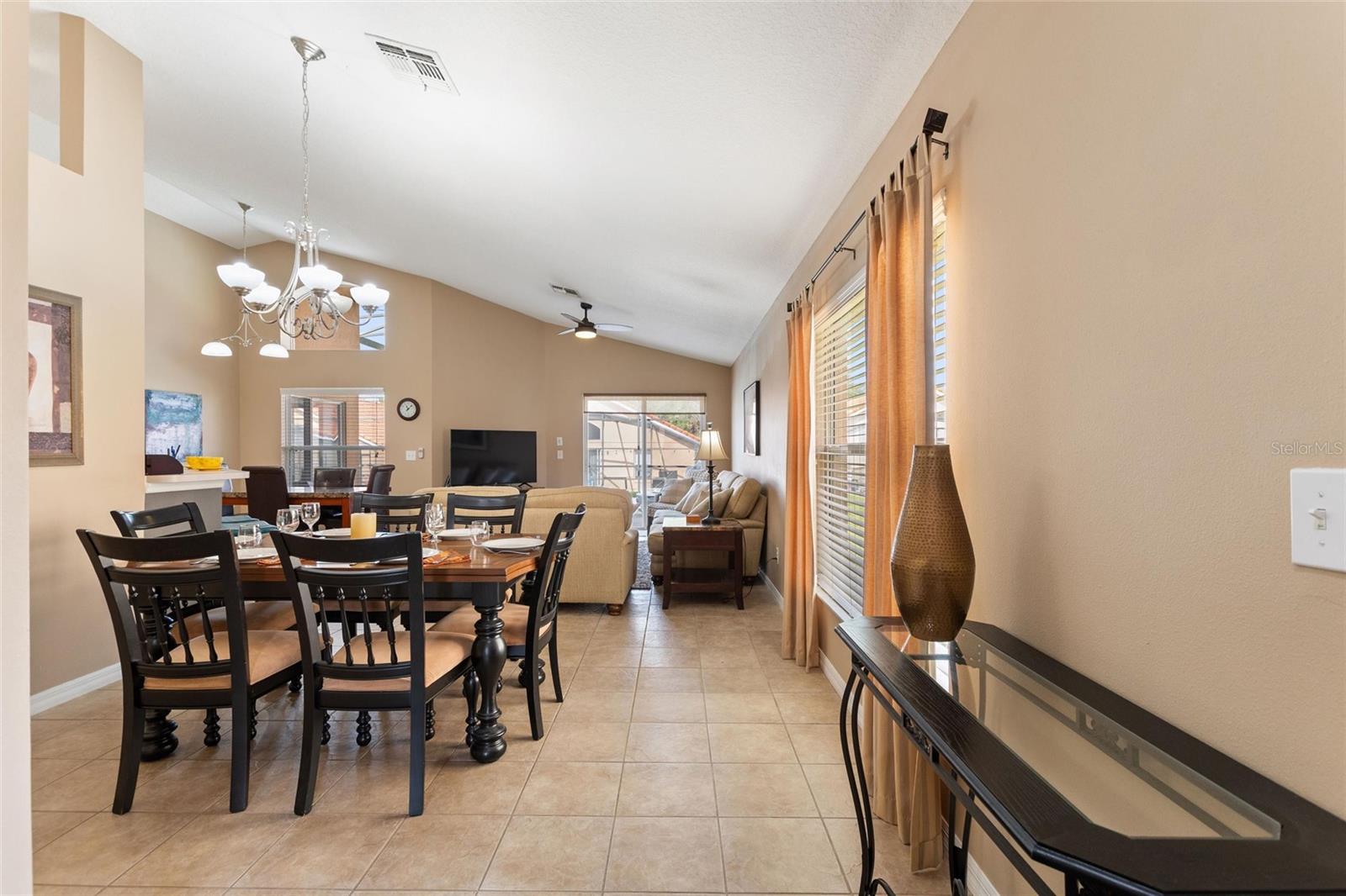 237 SEVILLA AVE, DAVENPORT, FL, 33897