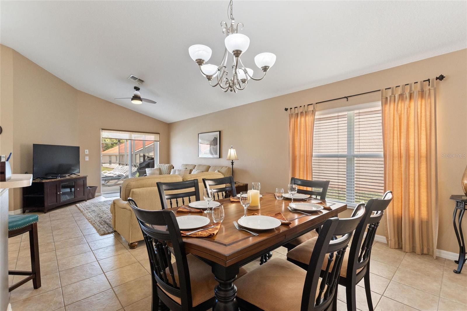 237 SEVILLA AVE, DAVENPORT, FL, 33897