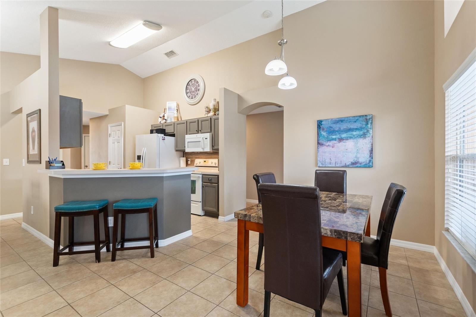 237 SEVILLA AVE, DAVENPORT, FL, 33897