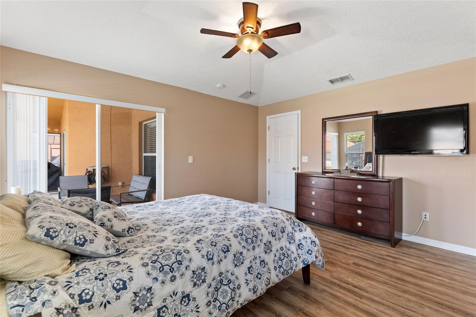 237 SEVILLA AVE, DAVENPORT, FL, 33897