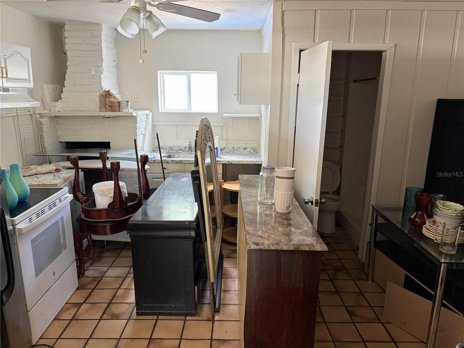 4802 E CURTIS ST, TAMPA, FL, 33610