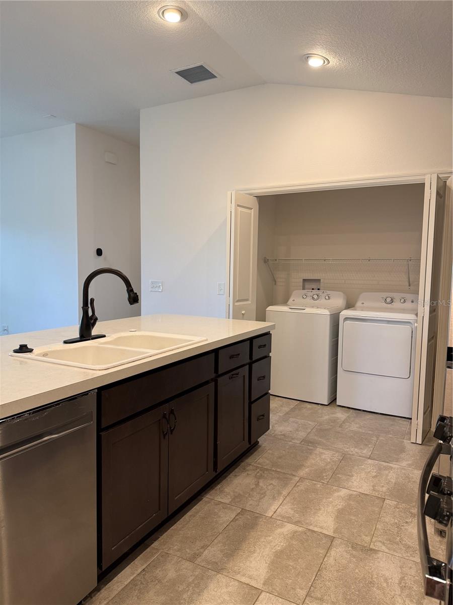 5805 VALENTE CT, THE VILLAGES, FL, 32163