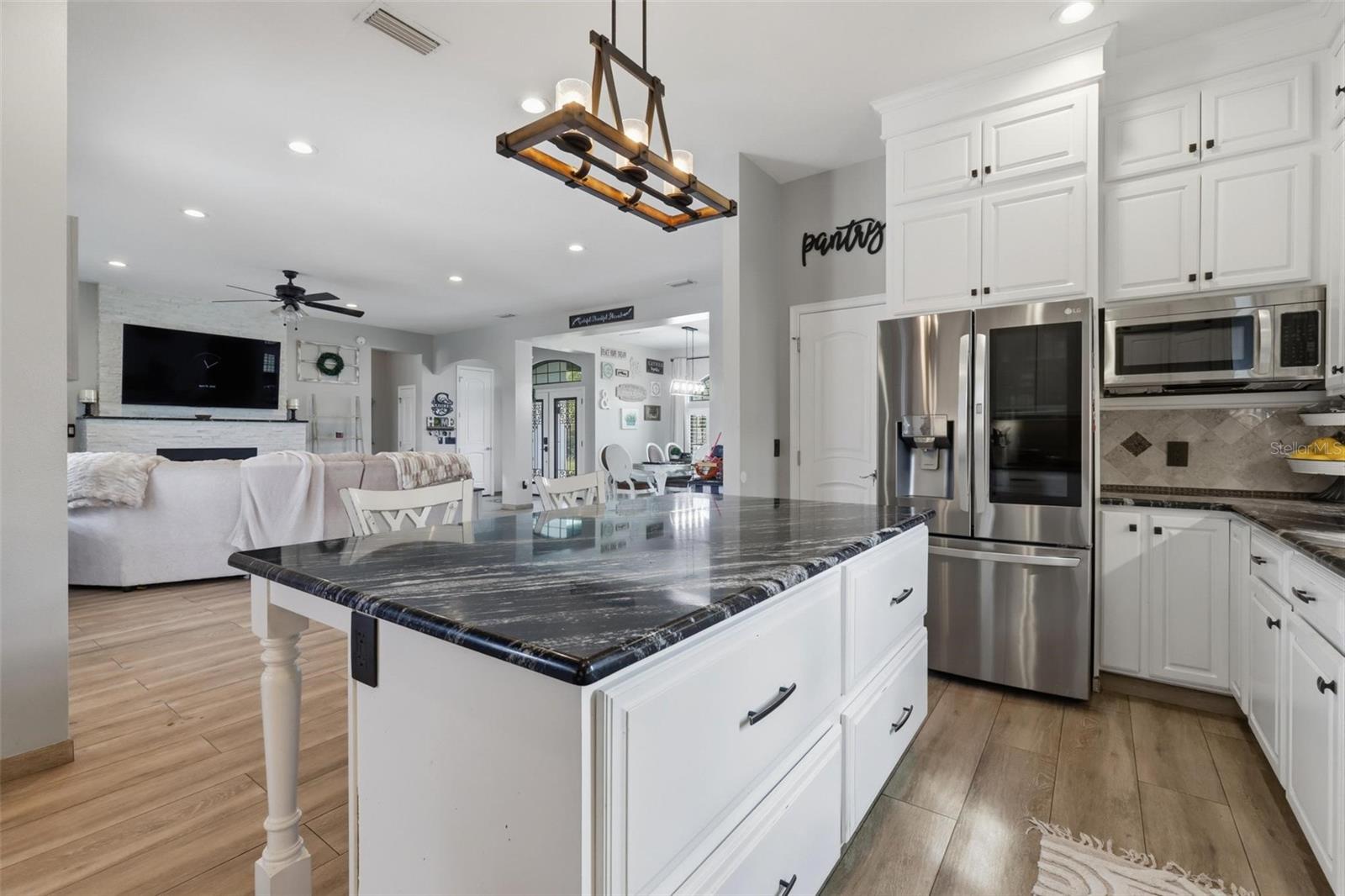 345 CYPRESS ISLES RD, OSTEEN, FL, 32764