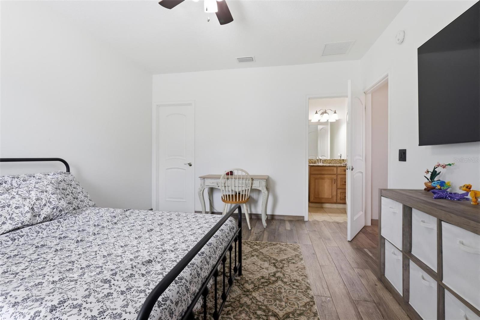 345 CYPRESS ISLES RD, OSTEEN, FL, 32764