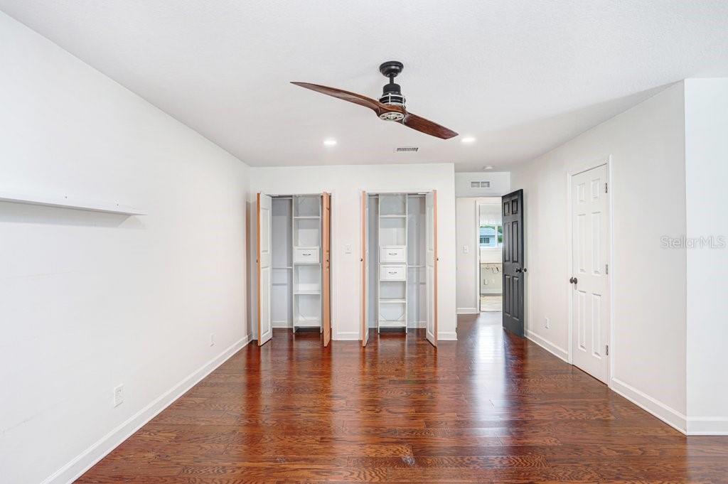 4404 W WISCONSIN AVE, TAMPA, FL, 33616