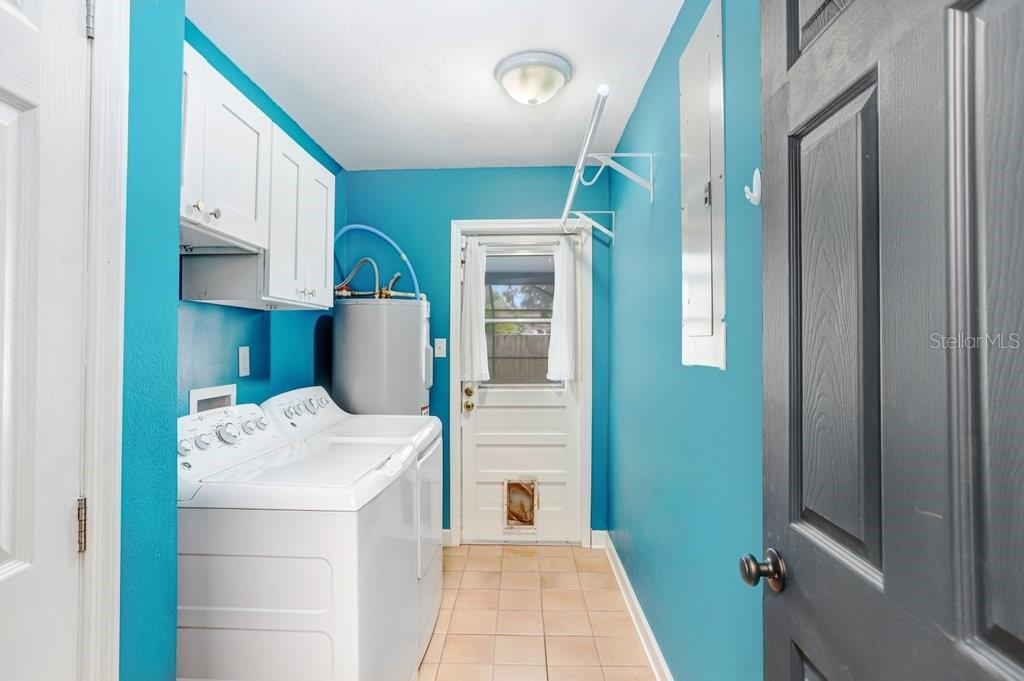 4404 W WISCONSIN AVE, TAMPA, FL, 33616