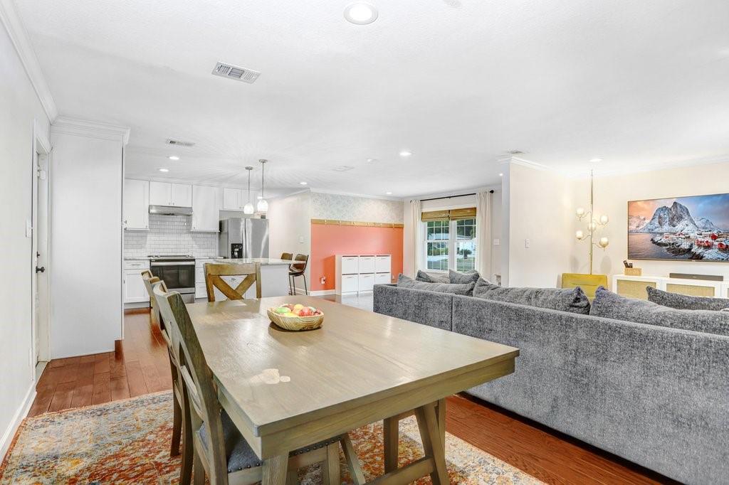 4404 W WISCONSIN AVE, TAMPA, FL, 33616