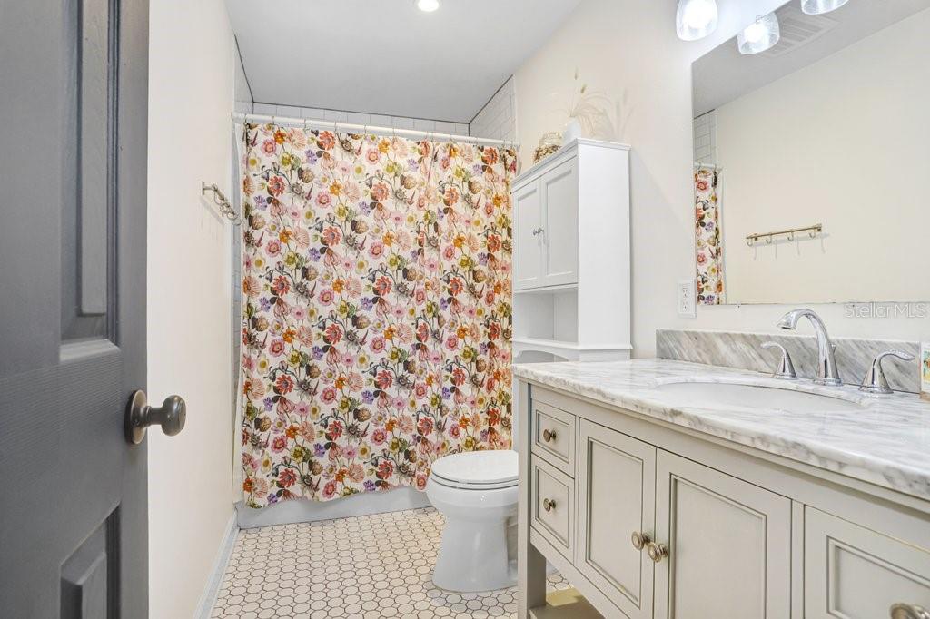 4404 W WISCONSIN AVE, TAMPA, FL, 33616