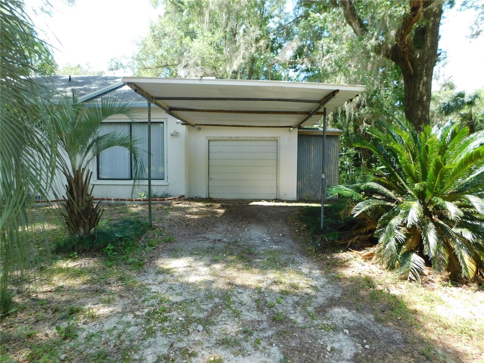 5725 E UNIVERSITY AVE, GAINESVILLE, FL, 32641