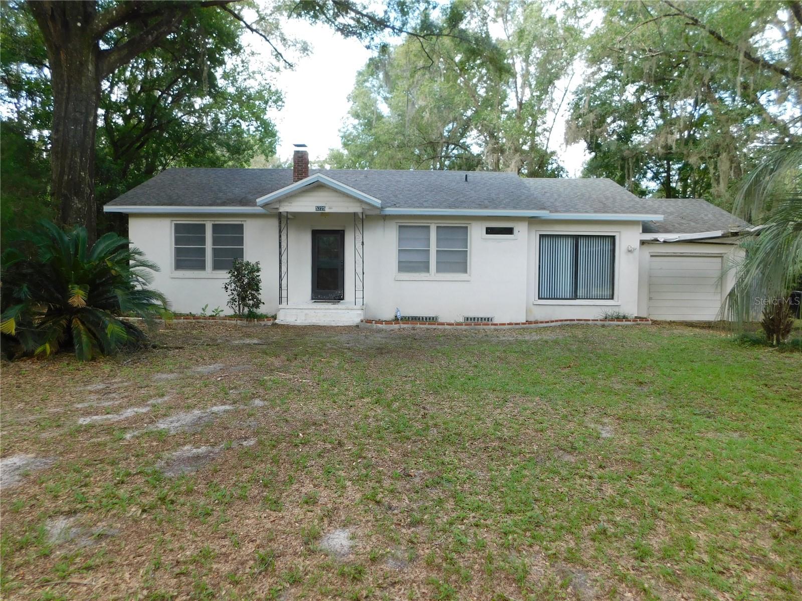 5725 E UNIVERSITY AVE, GAINESVILLE, FL, 32641