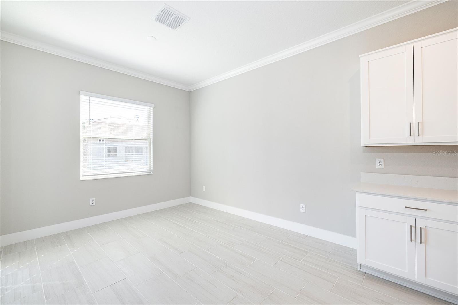 7706 S SHAMROCK RD, TAMPA, FL, 33616