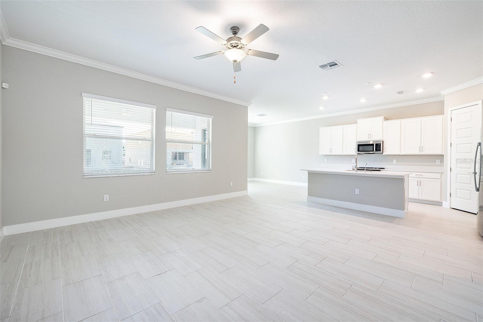 7706 S SHAMROCK RD, TAMPA, FL, 33616