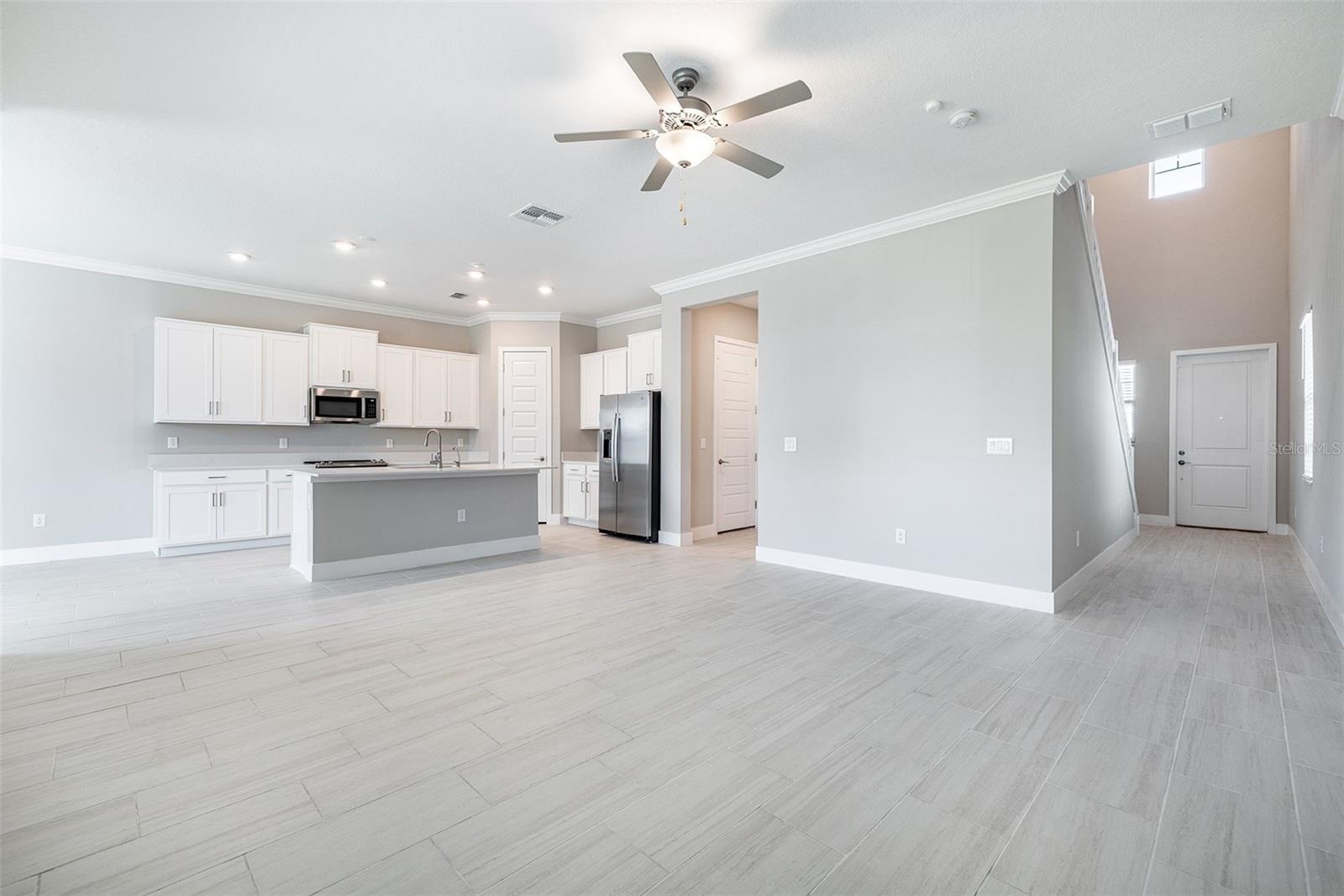 7706 S SHAMROCK RD, TAMPA, FL, 33616
