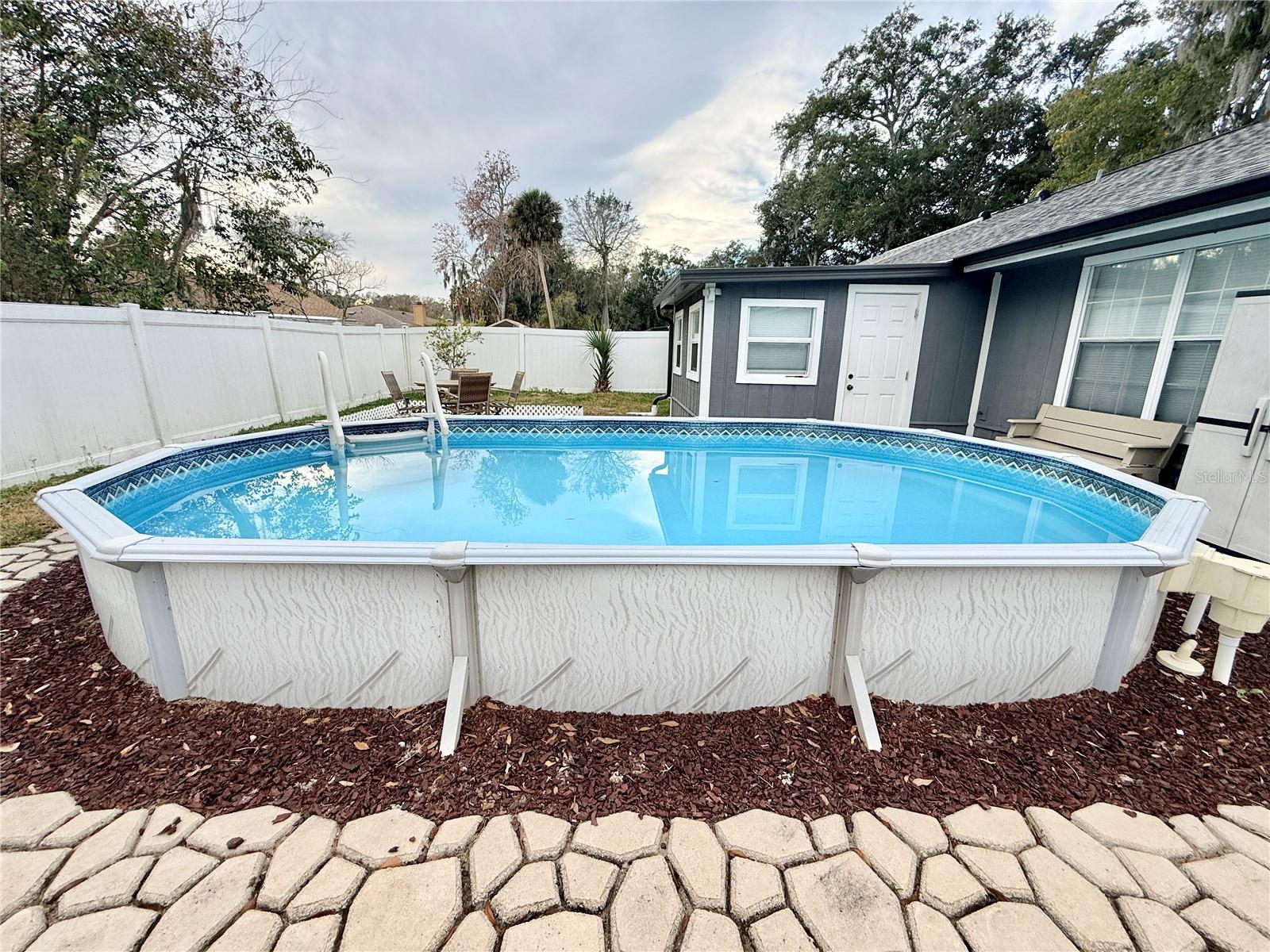 1046 W SAMMS AVE, PORT ORANGE, FL, 32129