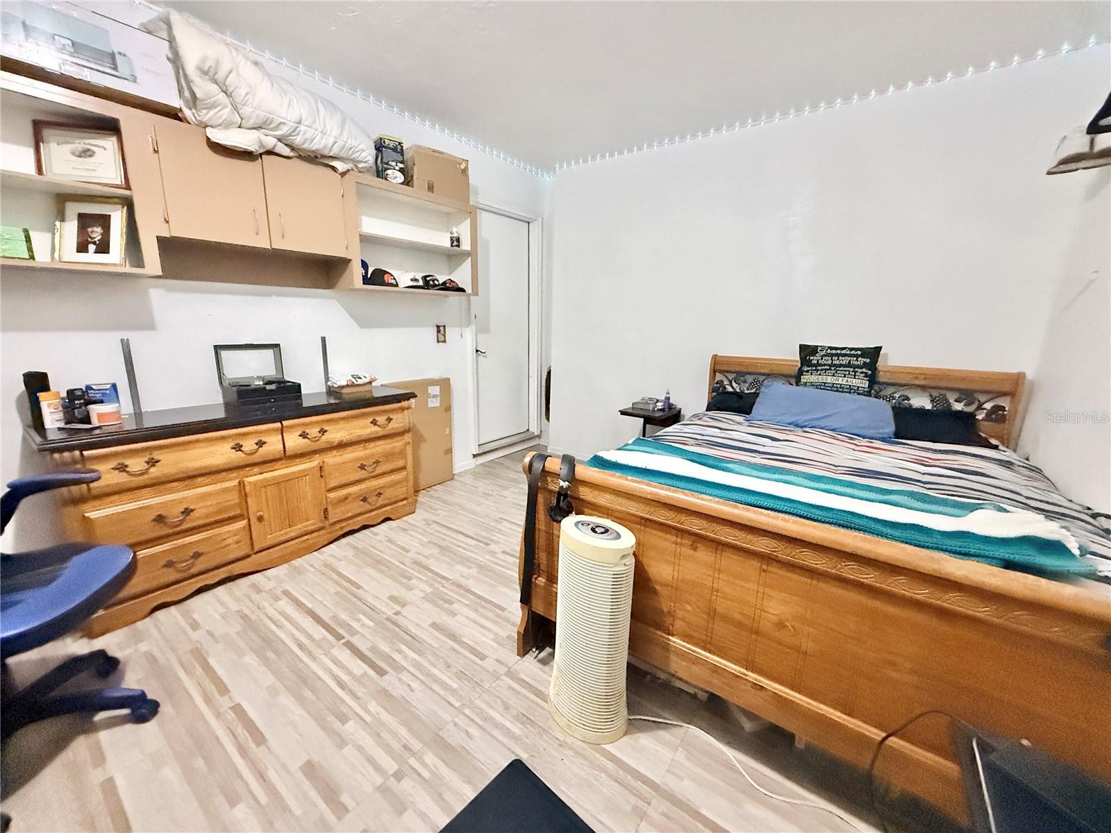 1046 W SAMMS AVE, PORT ORANGE, FL, 32129