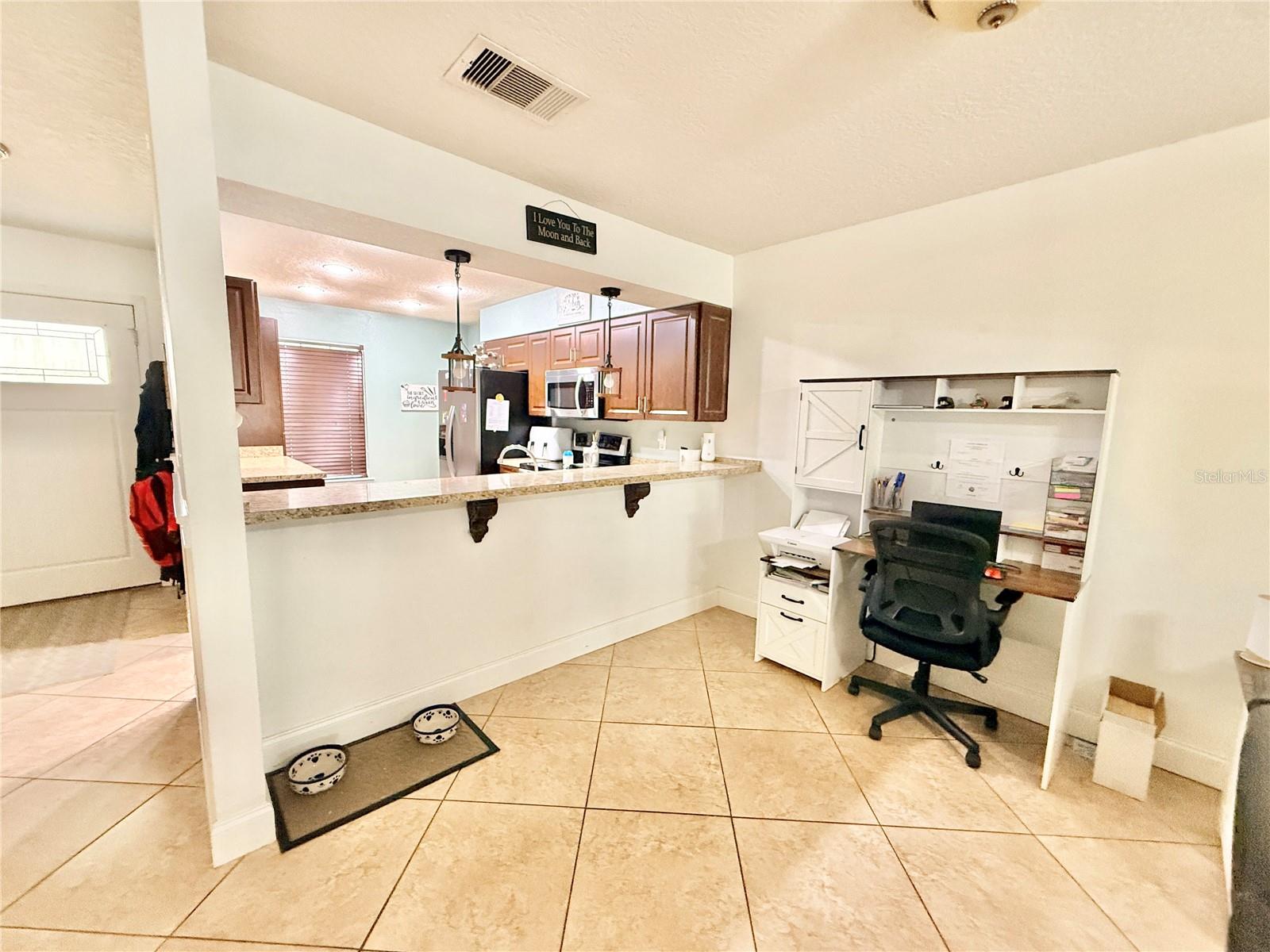 1046 W SAMMS AVE, PORT ORANGE, FL, 32129