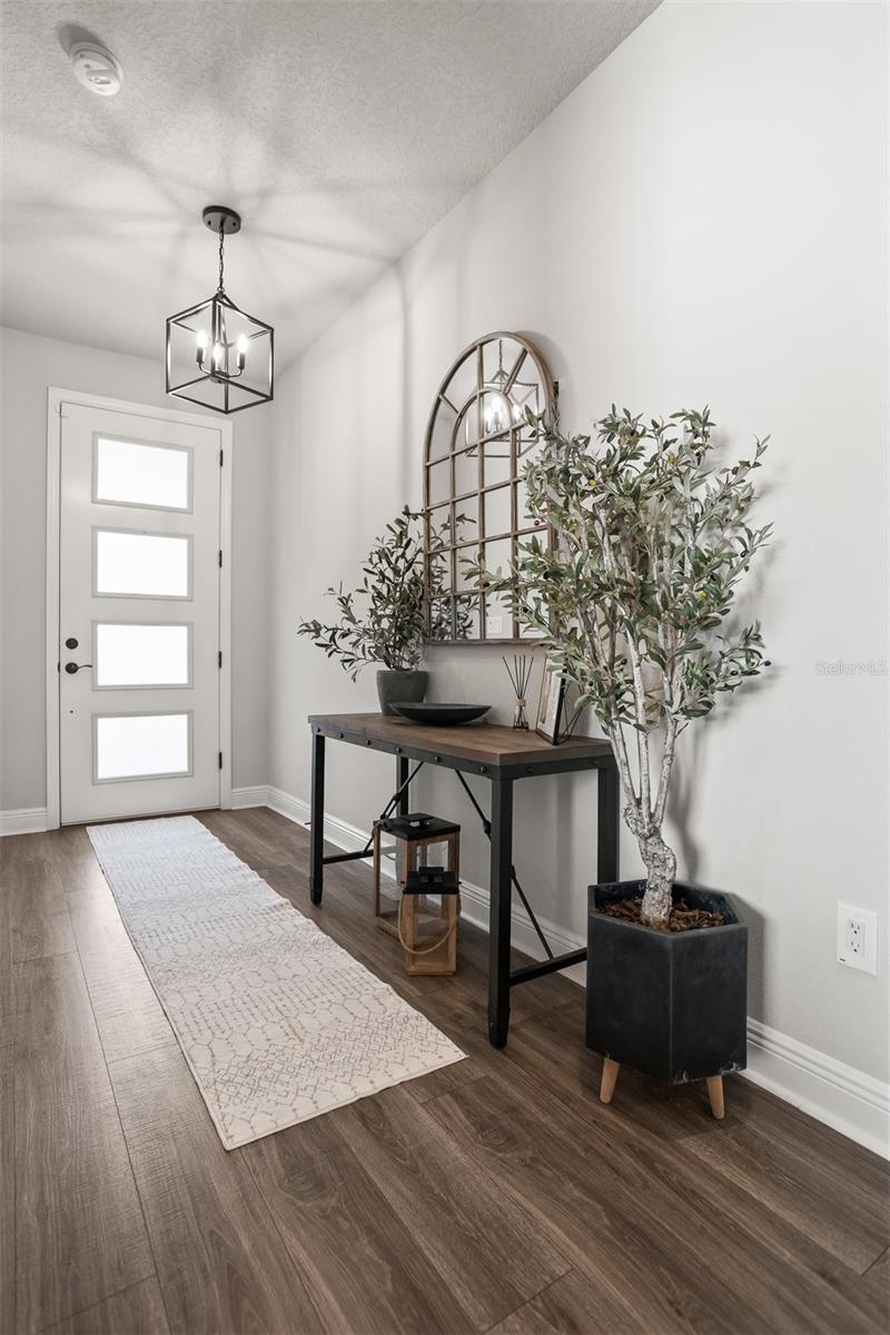 4914 LAKESHORE OAKS CT, TAMPA, FL, 33624