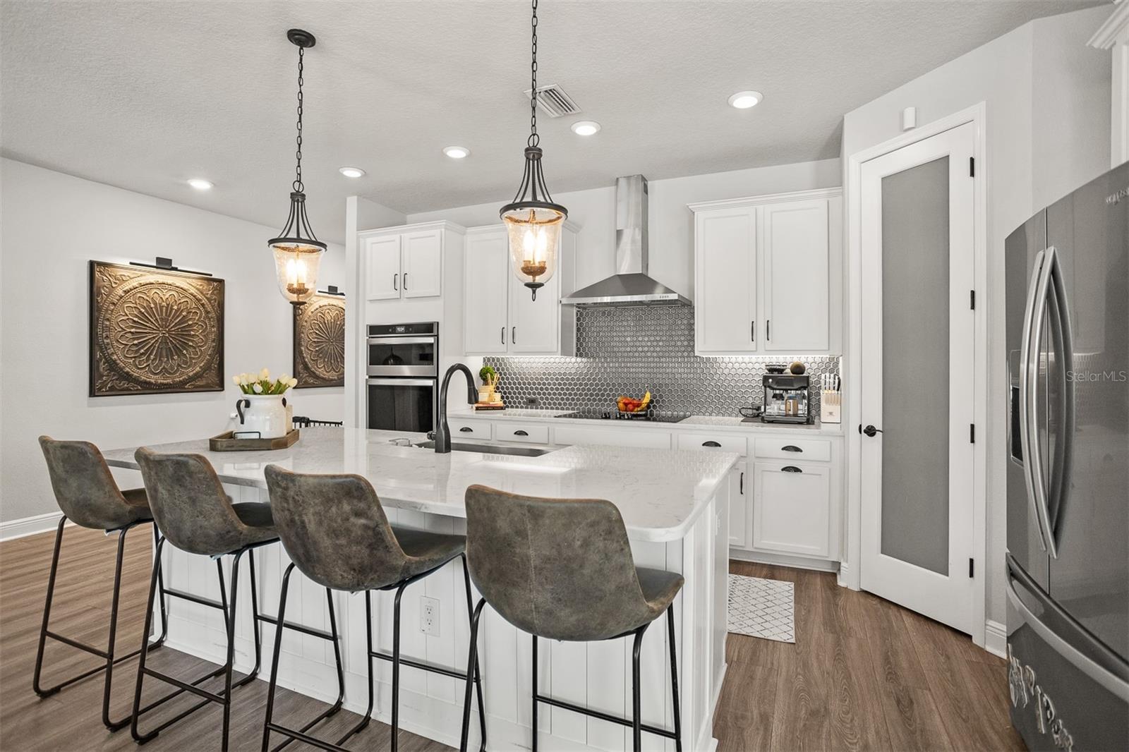 4914 LAKESHORE OAKS CT, TAMPA, FL, 33624