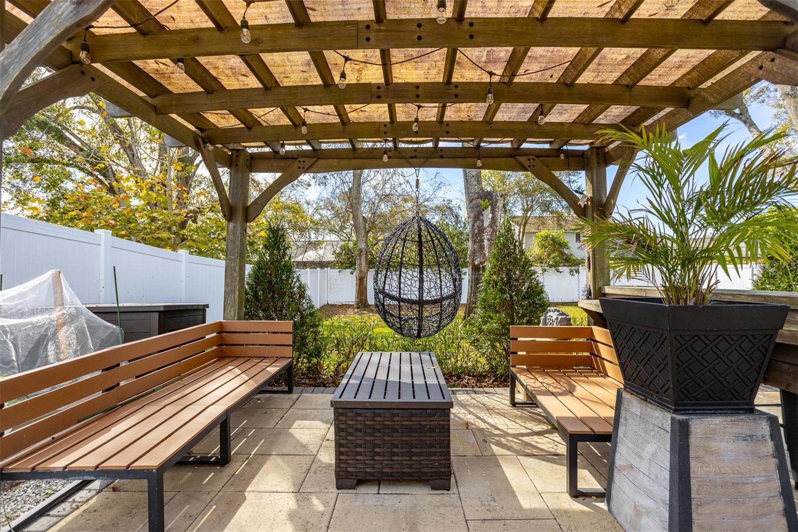 4914 LAKESHORE OAKS CT, TAMPA, FL, 33624