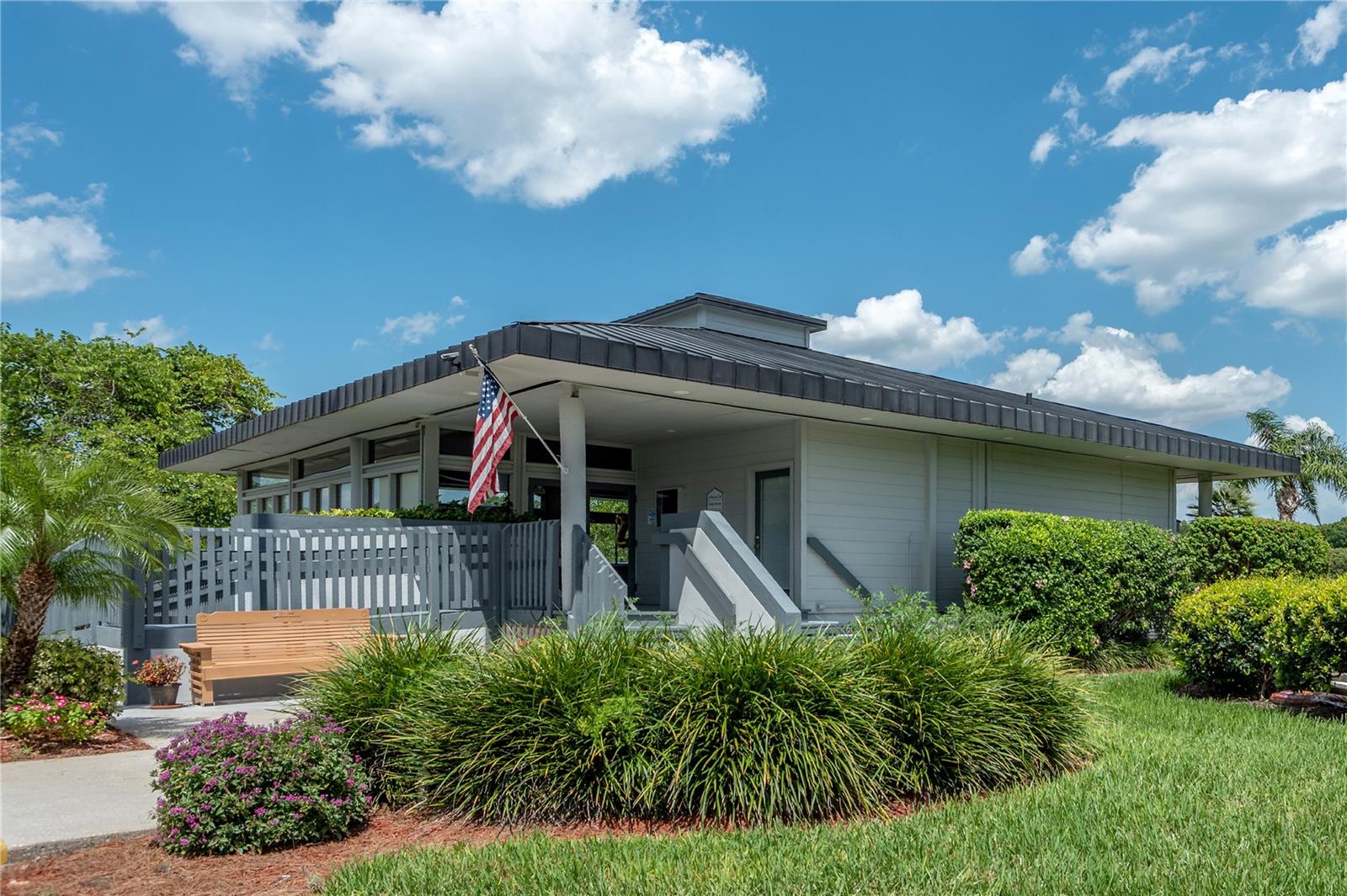 2424 W TAMPA BAY BLVD #M104, TAMPA, FL, 33607